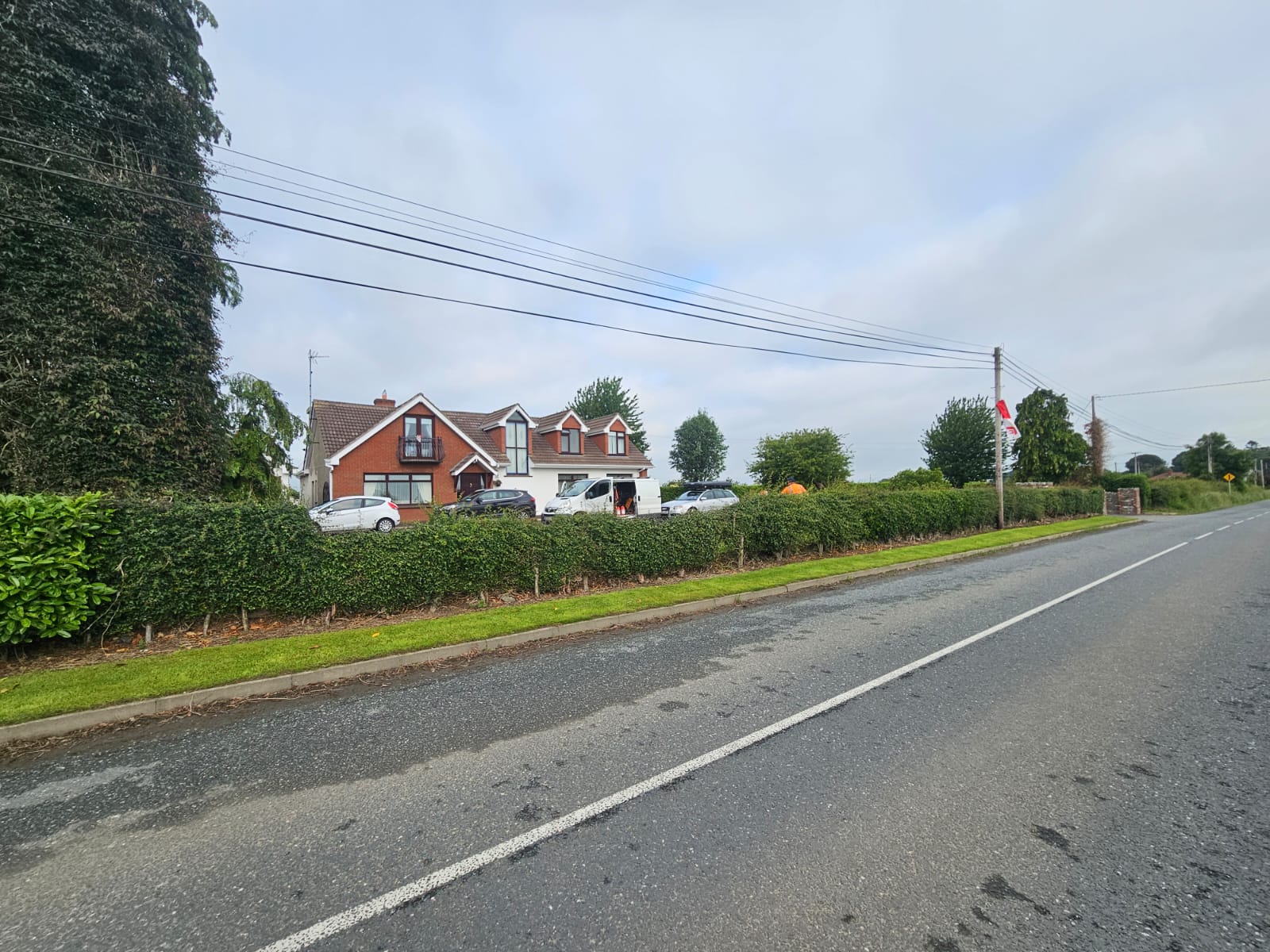 Established hedging section maintained for privacy